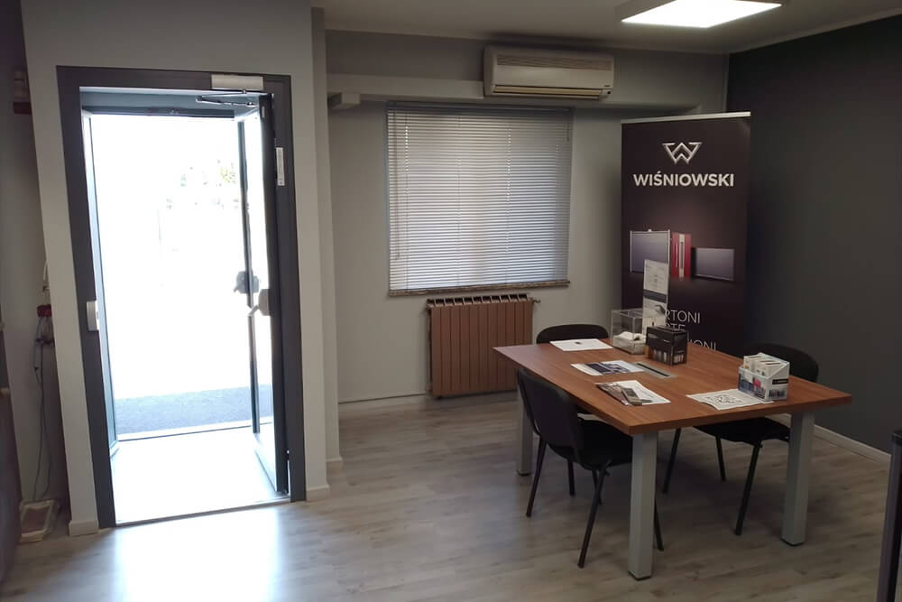 0e544115 89fd 4fb9 A210 E156264e8ee0